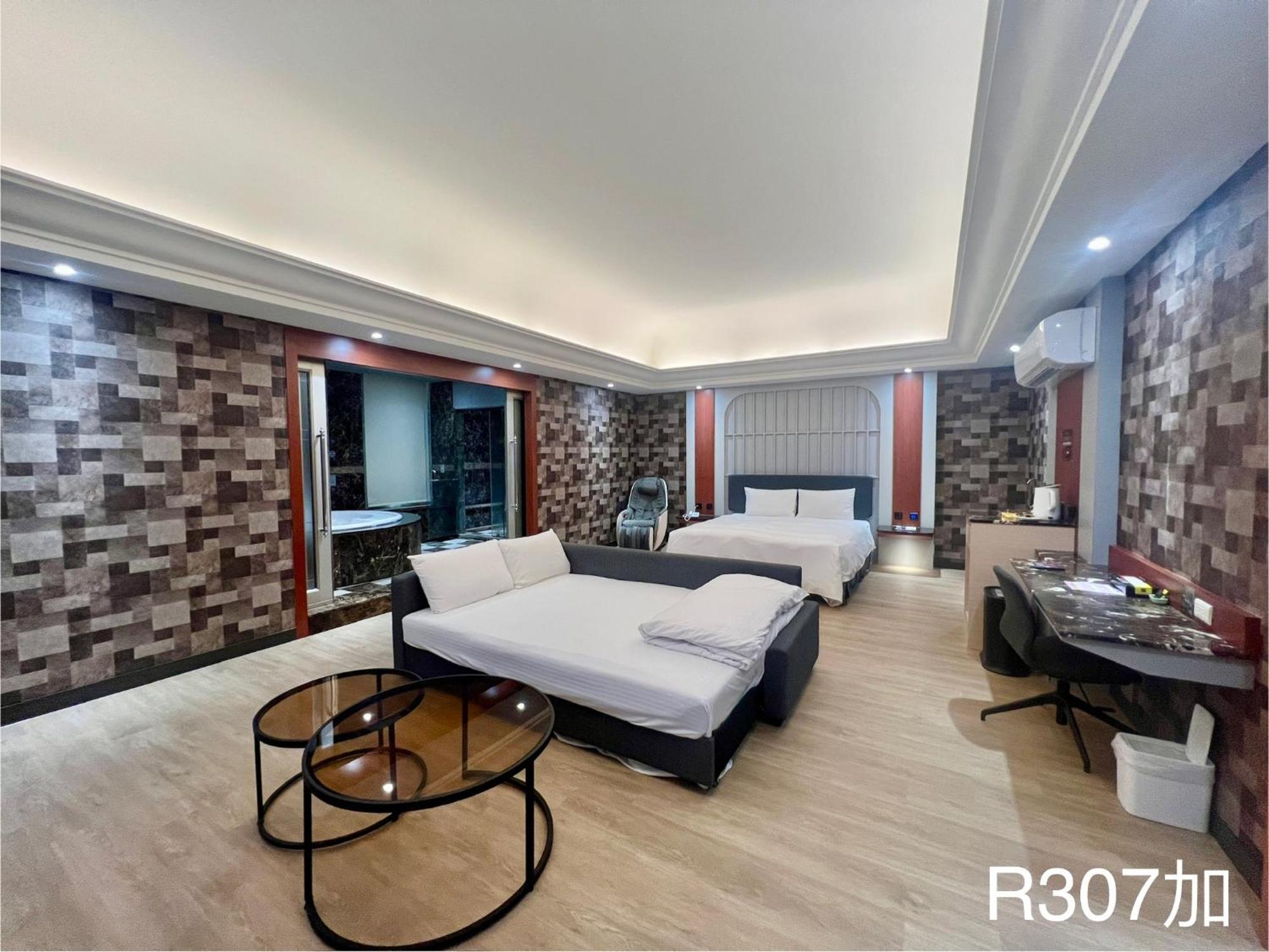 Holiday Motel Tainan Exterior foto