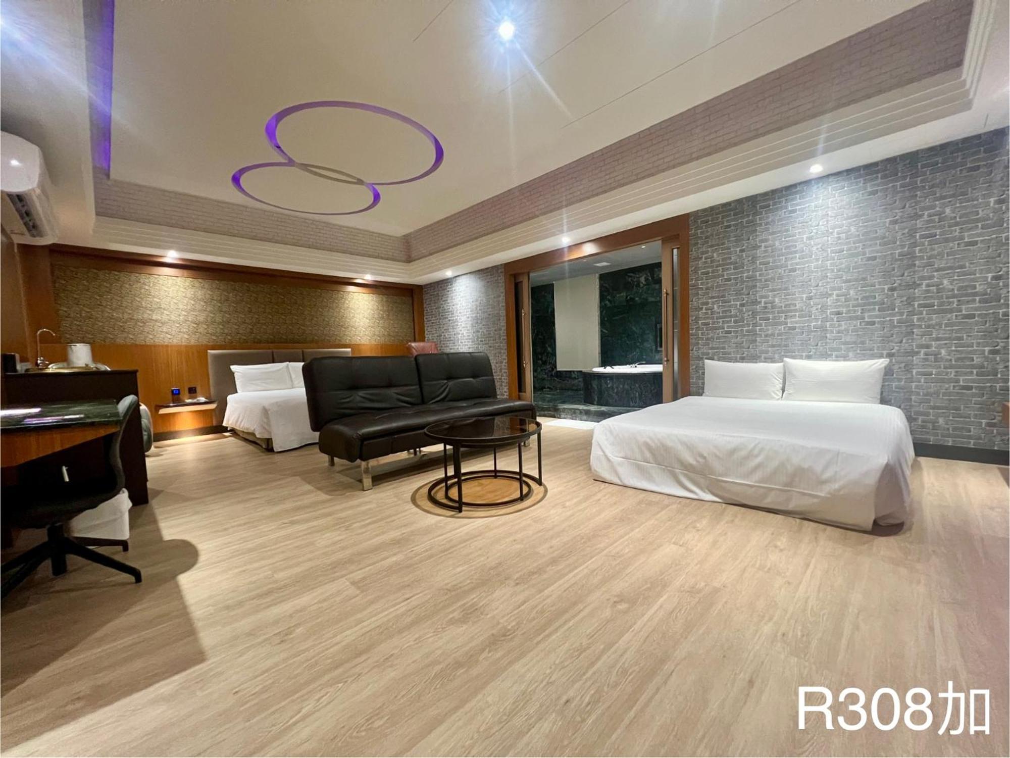 Holiday Motel Tainan Exterior foto