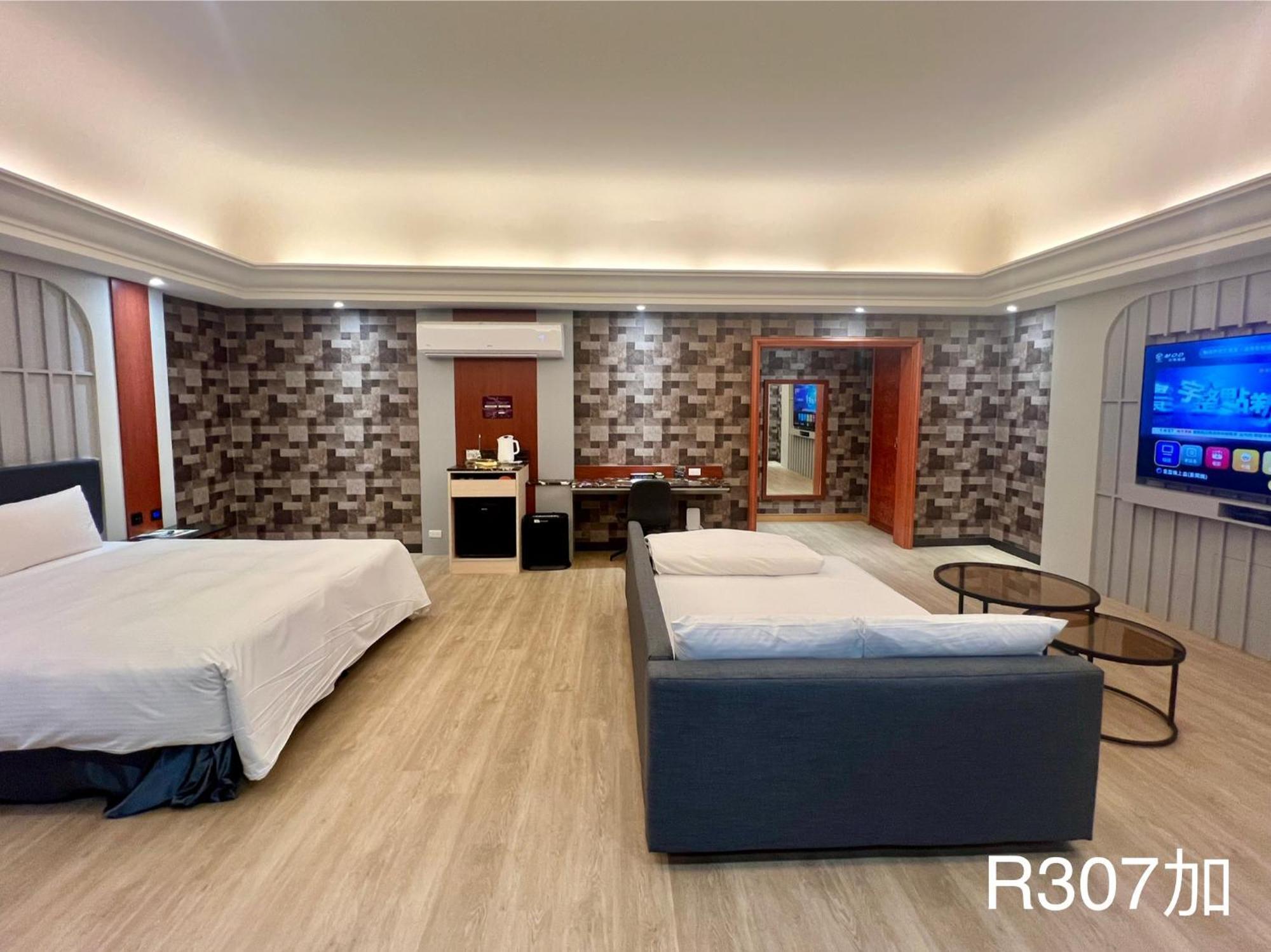 Holiday Motel Tainan Exterior foto